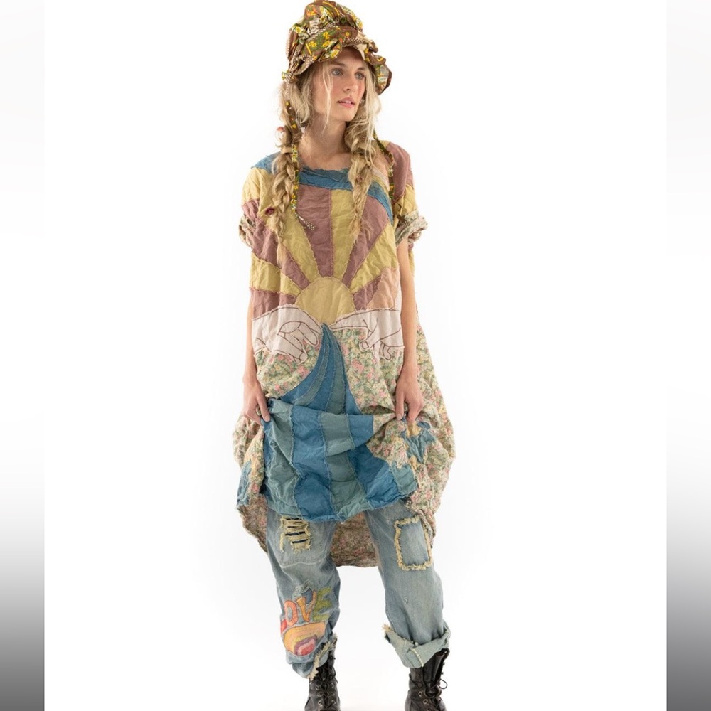 Magnolia Pearl Appliqué Artist Smock Dress